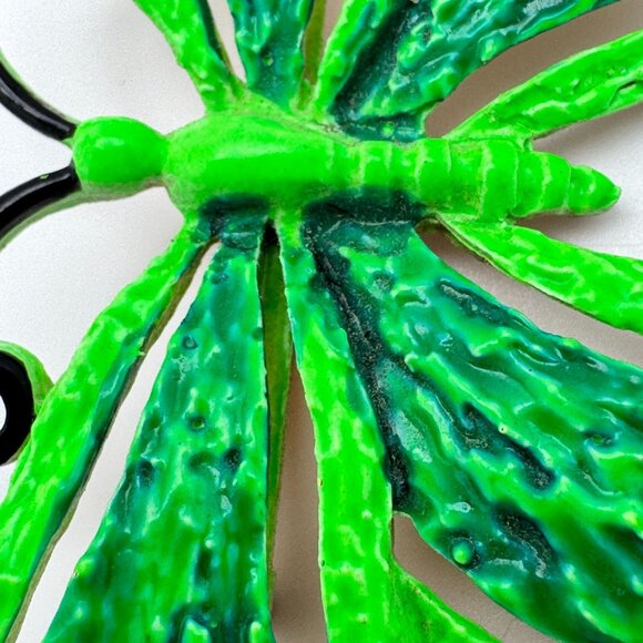 JJ Jonette Neon Green Butterfly Brooch Pin Textured Black Antenna 70s Vtg - Picture 8 of 8